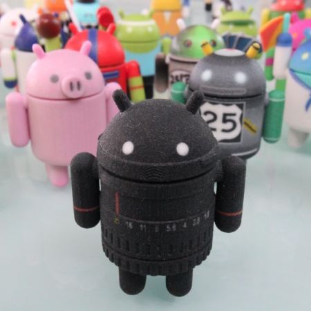 Bugdroids-group-photo-with-Shutterbug