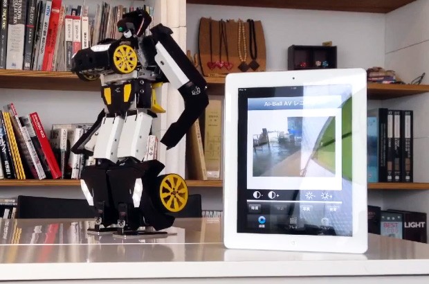 brave-robotics-transforming-robot-1353948582